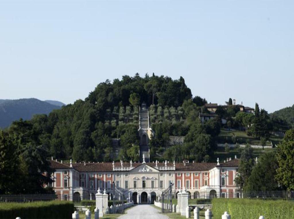 Villa Fenaroli Palace Hotel Реццато Экстерьер фото